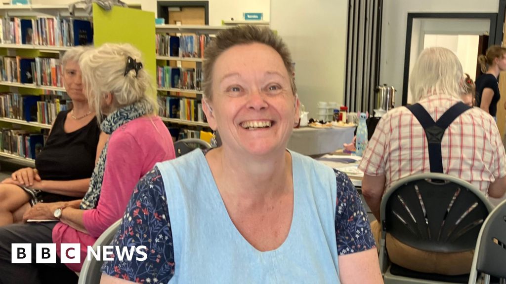 Devon sign language group set up to combat rural isolation