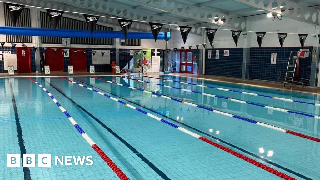 Free Swimming Lessons for Royal Navy Families in Cornwall