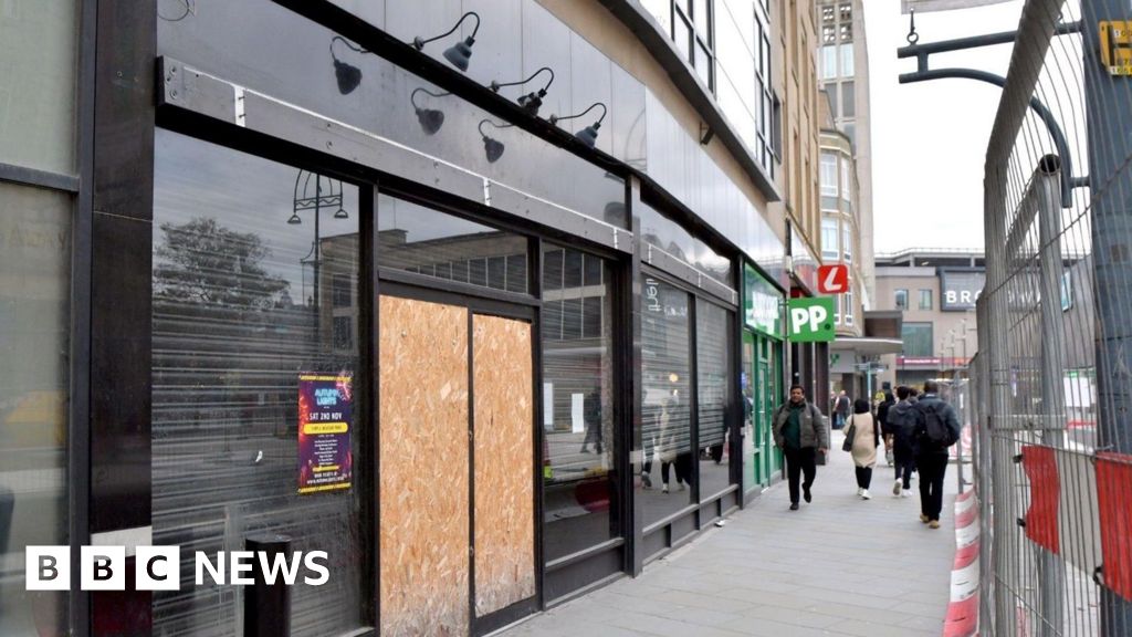 Bradford betting shop plans refused on health grounds