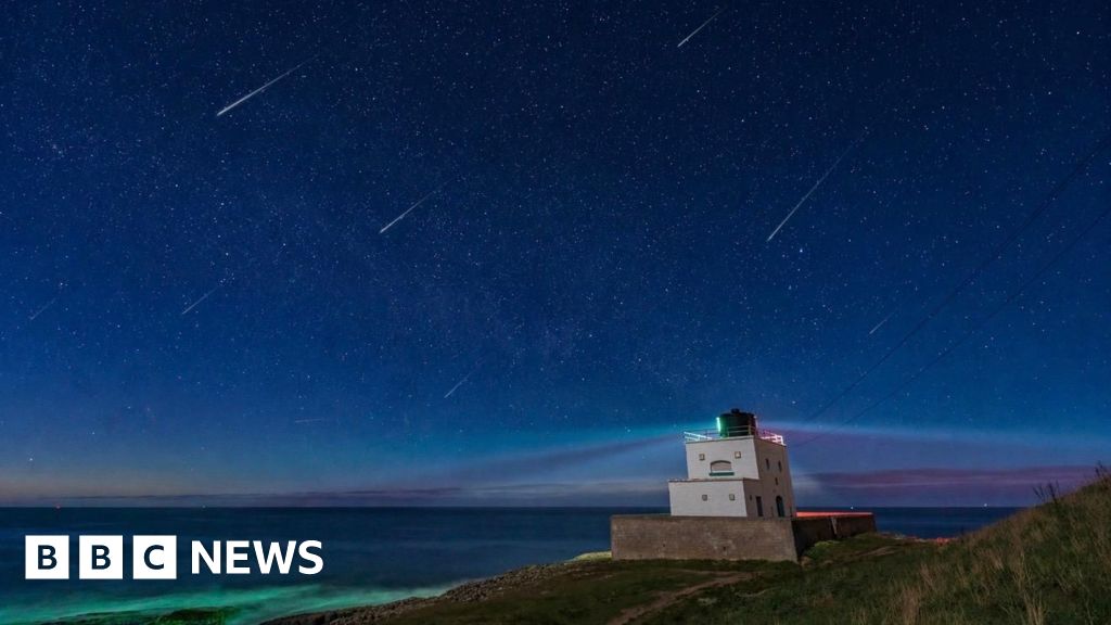 Your snaps of changing skies from meteors to rays