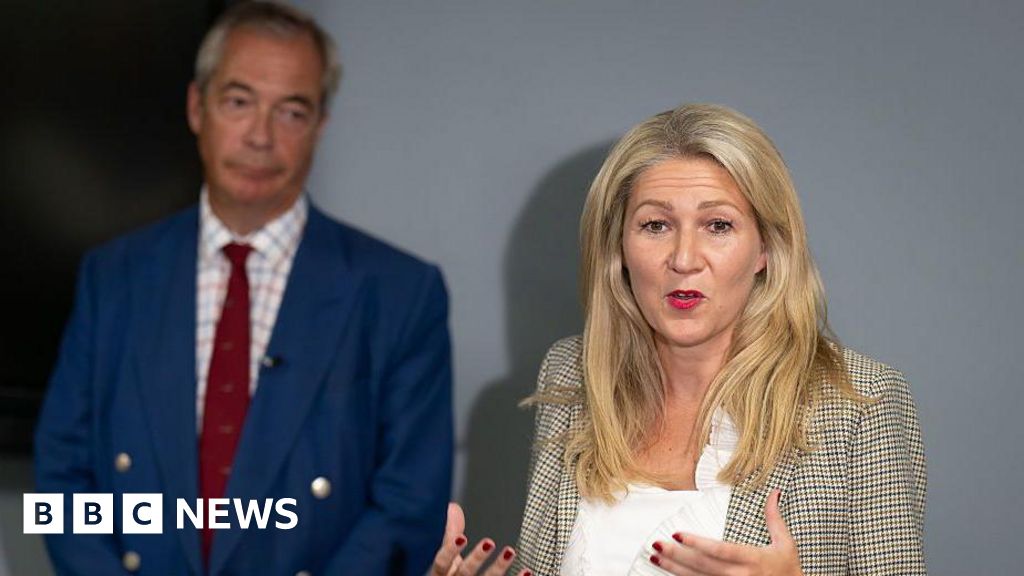 Welsh Conservative Laura Anne Jones defects to Reform