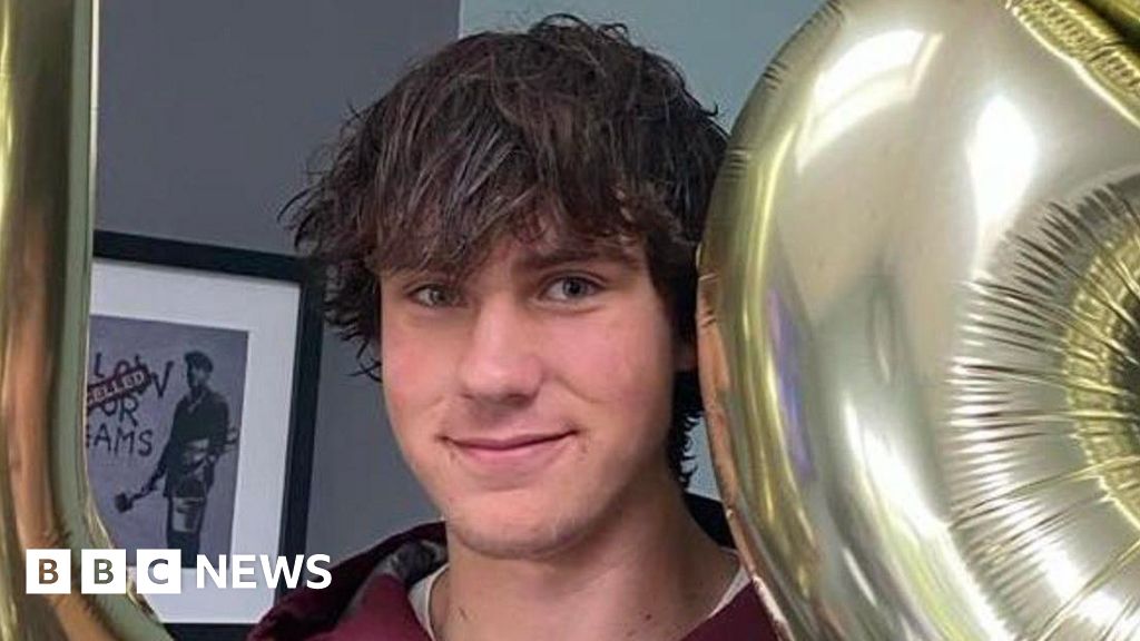 Teen missing in mountains is lost to us, family say