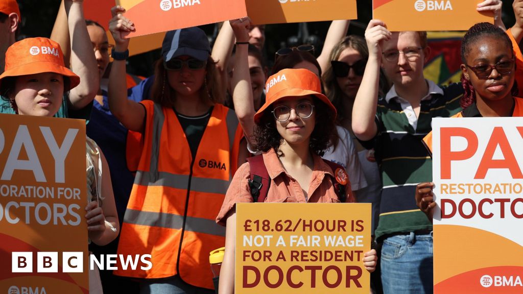 NHS faces challenging few days during doctors strike, warns Streeting