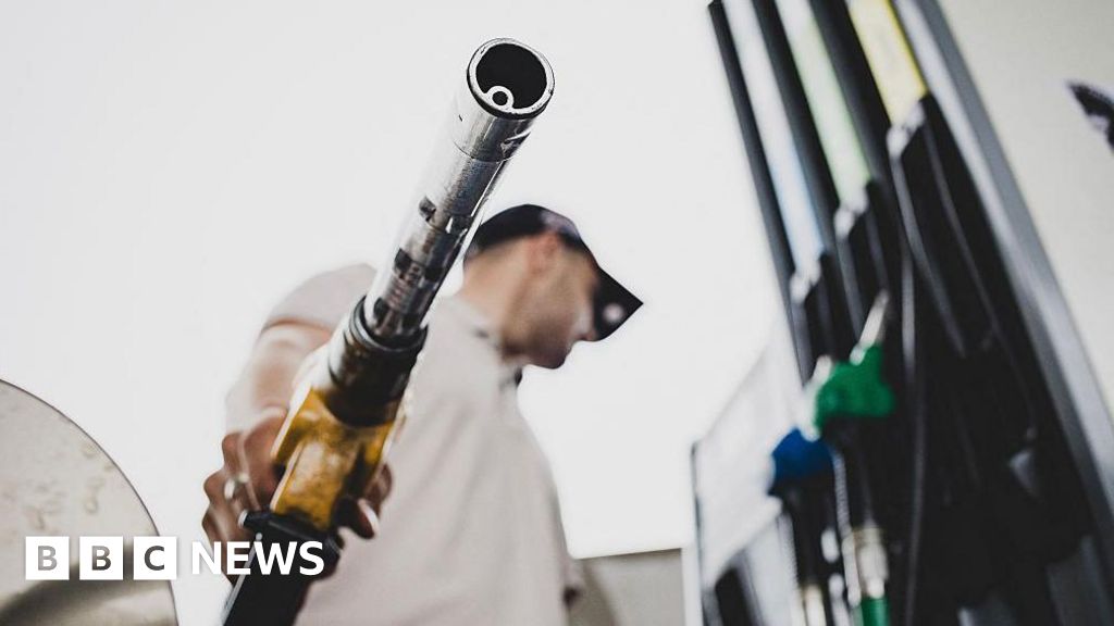 Цените на петрола се повишиха след удари срещу изпитателното прекратяване на огъня в Израел