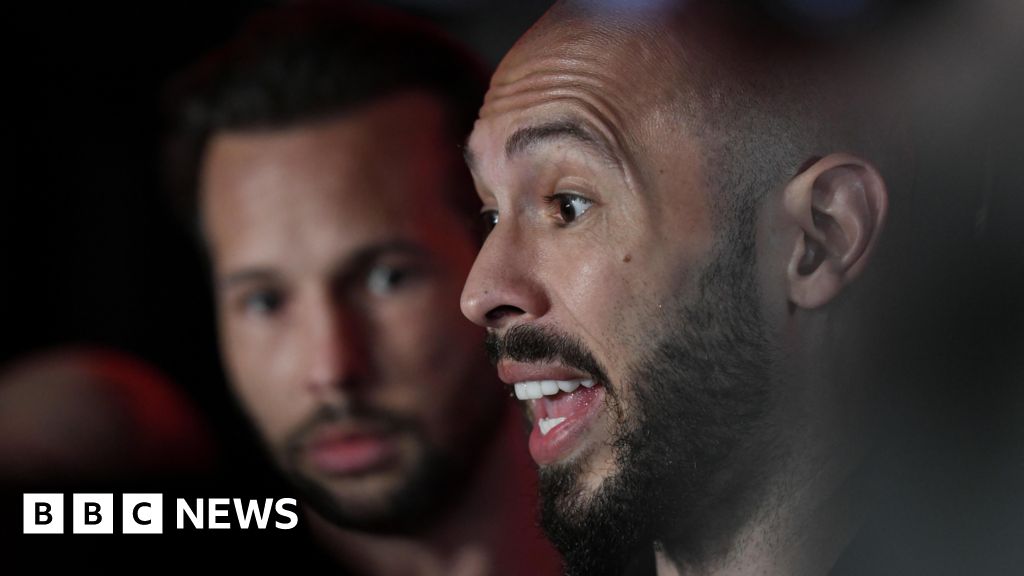 Tates return to Romania to 'prove their innocence'