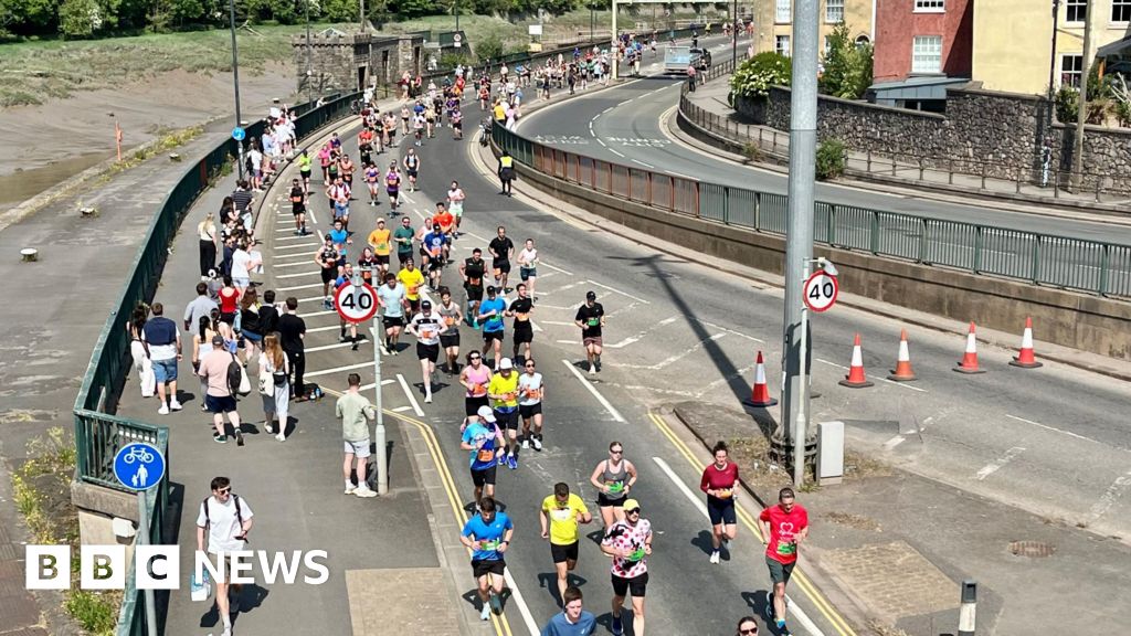 Runner Jon Devereux Dies After Collapsing During Great Bristol Run