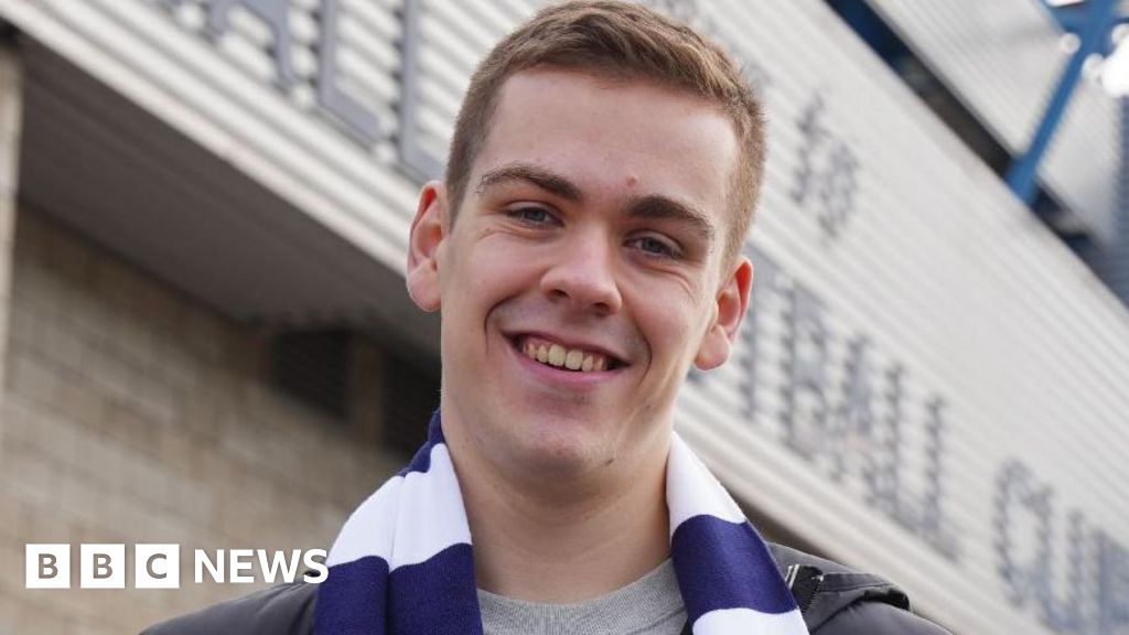 Millwall fan in cancer campaign after dad's death