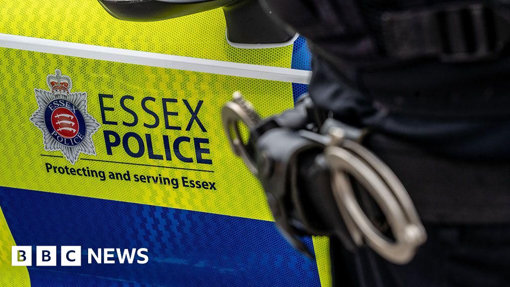 Two Arrested After Woman Bitten by Dog in Loughton