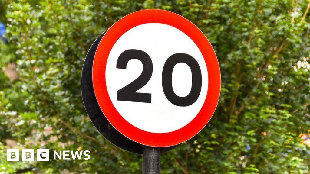 Wyton and Houghton latest villages to join 20mph scheme - BBC News