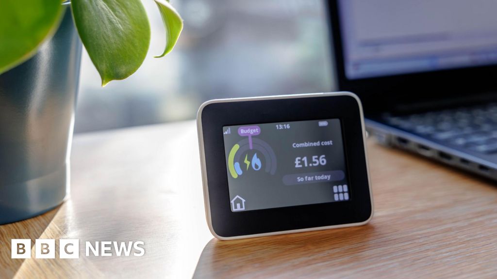 Fall in number of people struggling to pay energy bills