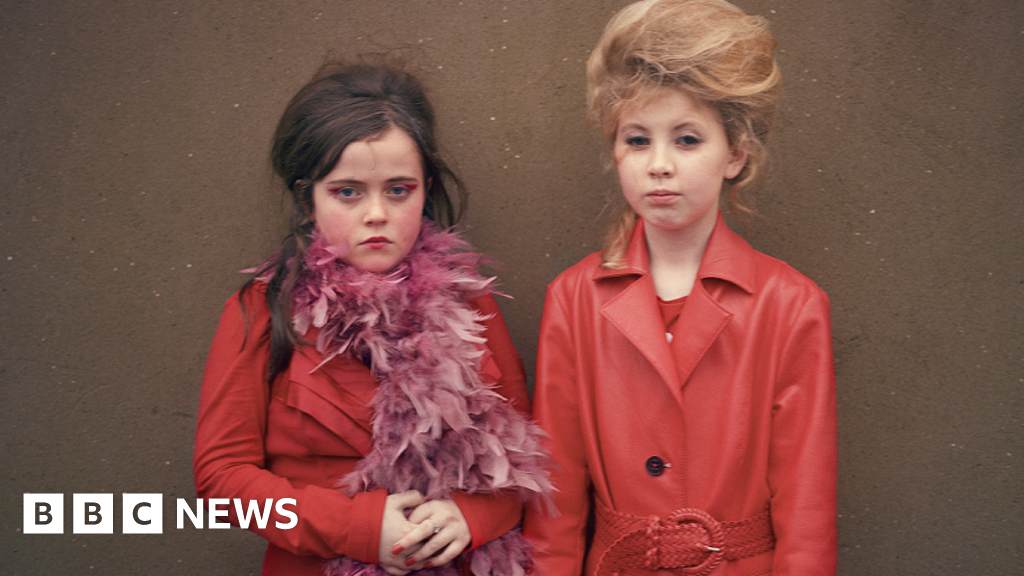bbc.co.uk - Natalie Grice - Cardiff museum exhibit puts Valleys fashion project in spotlight