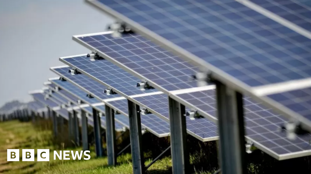 Thurlaston: 47,000-panel solar farm proposed for farmland 
