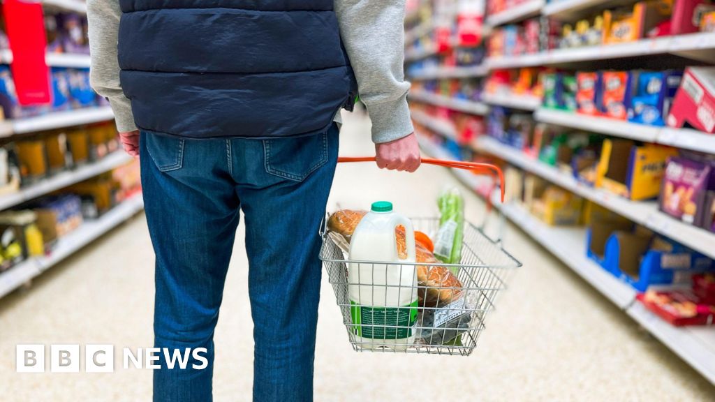 Council opens food voucher scheme for summer