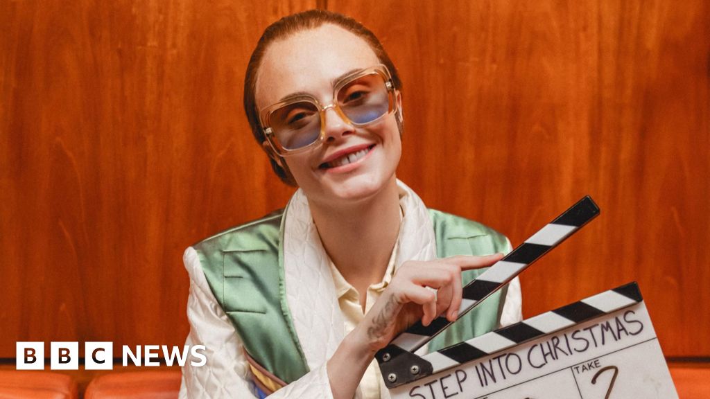 Cara Delevingne plays Elton John in music video