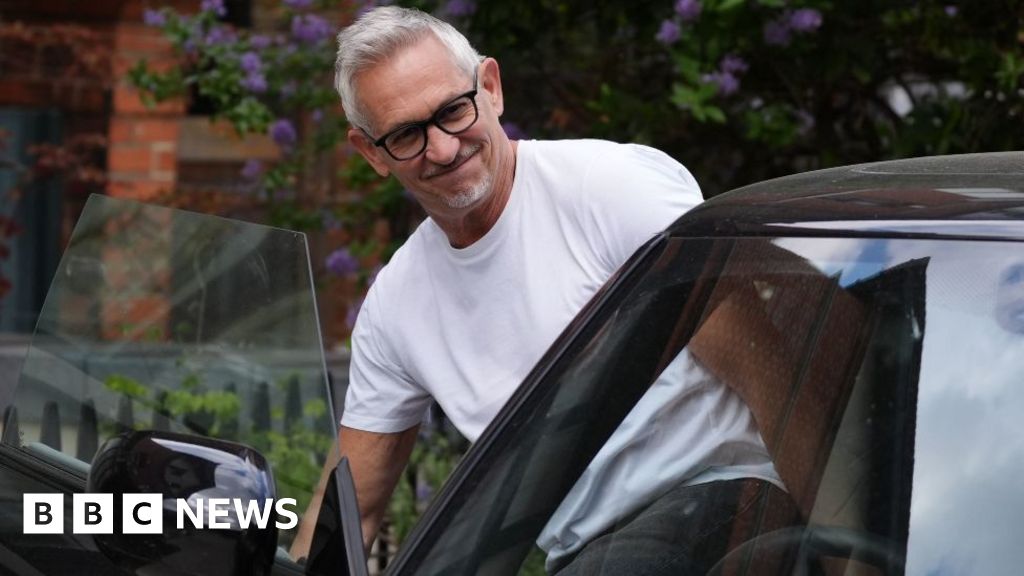 Lineker to leave BBC sooner than planned after antisemitism row