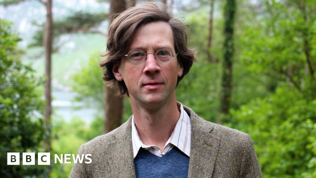 Manchán Magan: Irish broadcaster dies aged 55