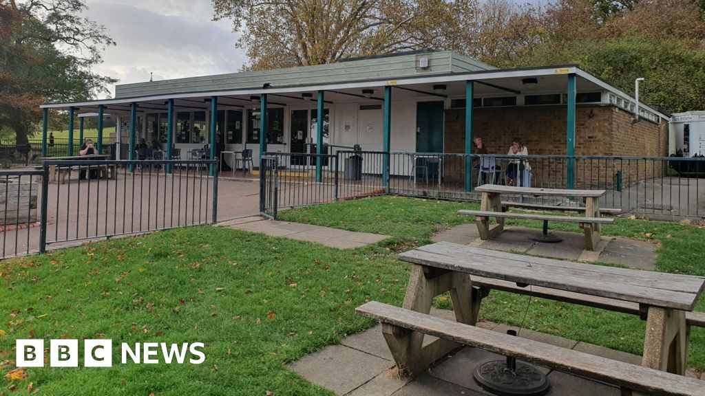 Corporation hits back in row over who runs cafes