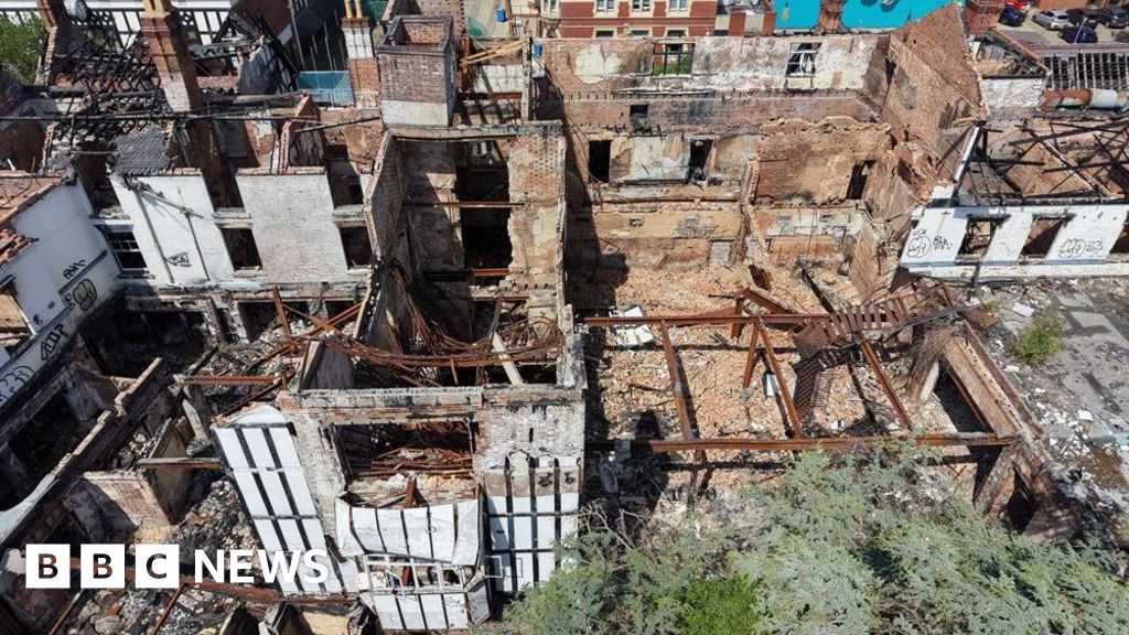 bbc.co.uk - Tom Edwards - Drone footage reveals scale of Droitwich's Raven hotel fire damage