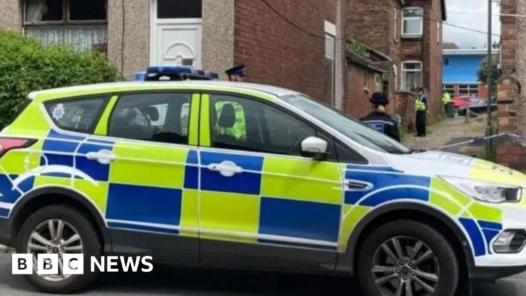 Three more arrested over fatal stabbing in Stoke-on-Trent alley