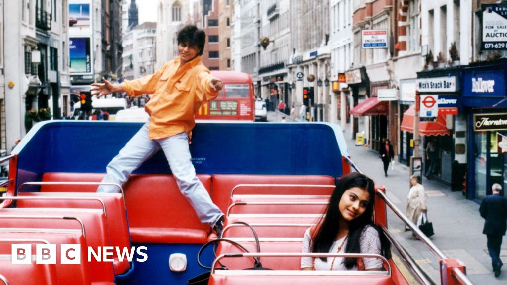 Bollywood star Shah Rukh Khan says UK statue is like having 'life-size doll'