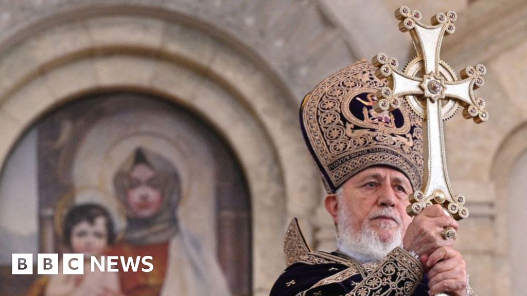 Armenia’s PM accuses head of Church of fathering child in febrile political row