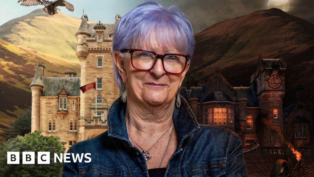 Ex-traitor Linda says celebrity 'can't be worse than me'