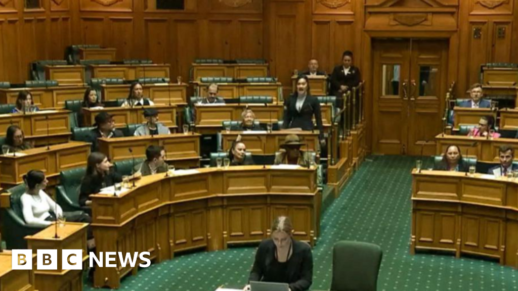 New Zealand: Three Maori MPs suspended over ‘intimidating’ haka