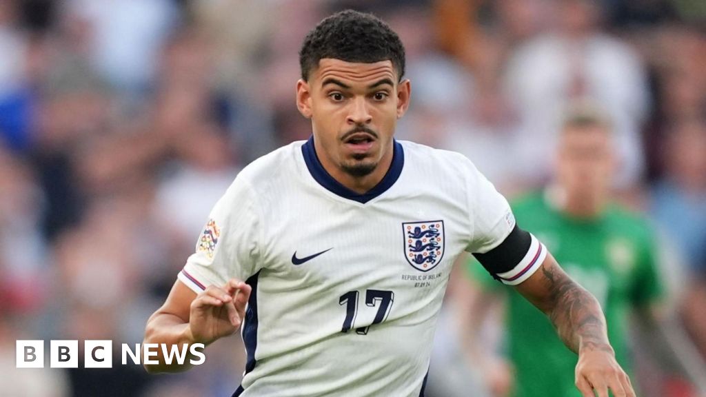 Forest's Gibbs-White banned from driving for speeding