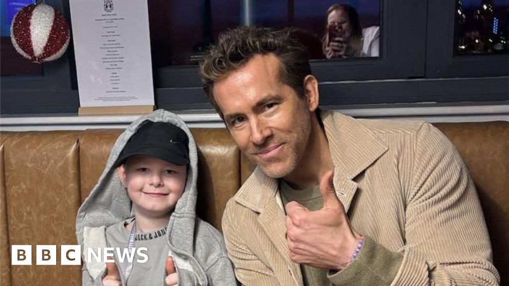 ライアン・レイノルズに会ったハートルプール・ボーイ、9歳