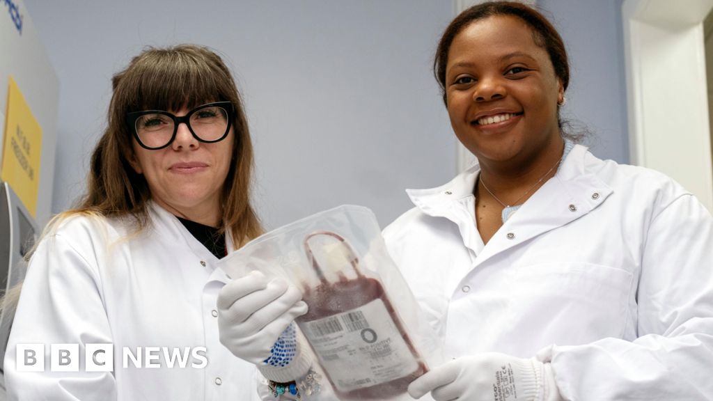 Woman with rare blood feels 'honoured' to donate  www.bbc.com
