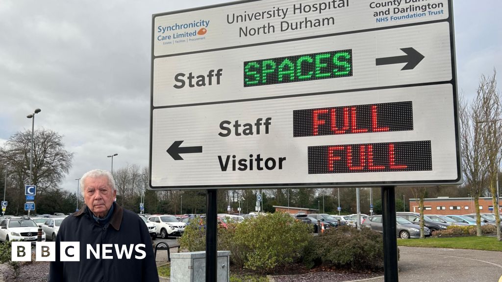 Trust says sorry over hospital parking pressures