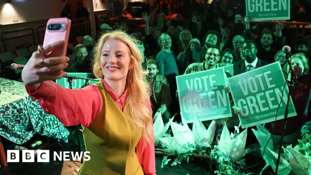 Green Party wins Gorton and Denton by-election, pushing Labour into third place