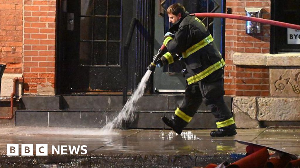 Four dead, 14 injured in drive-by shooting outside Chicago nightclub