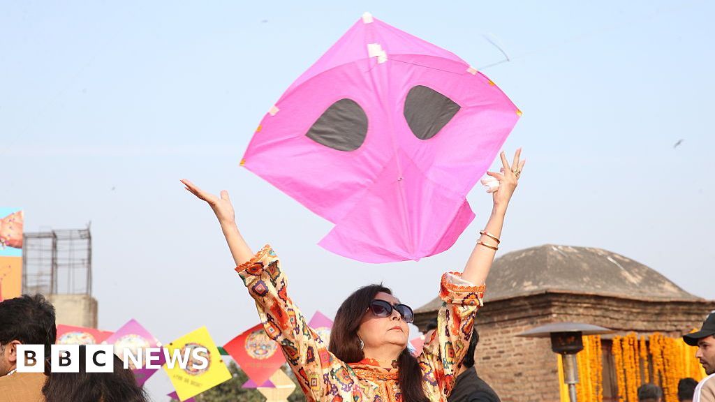Pakistan's famous kite festival cautiously returns after 19-year ban