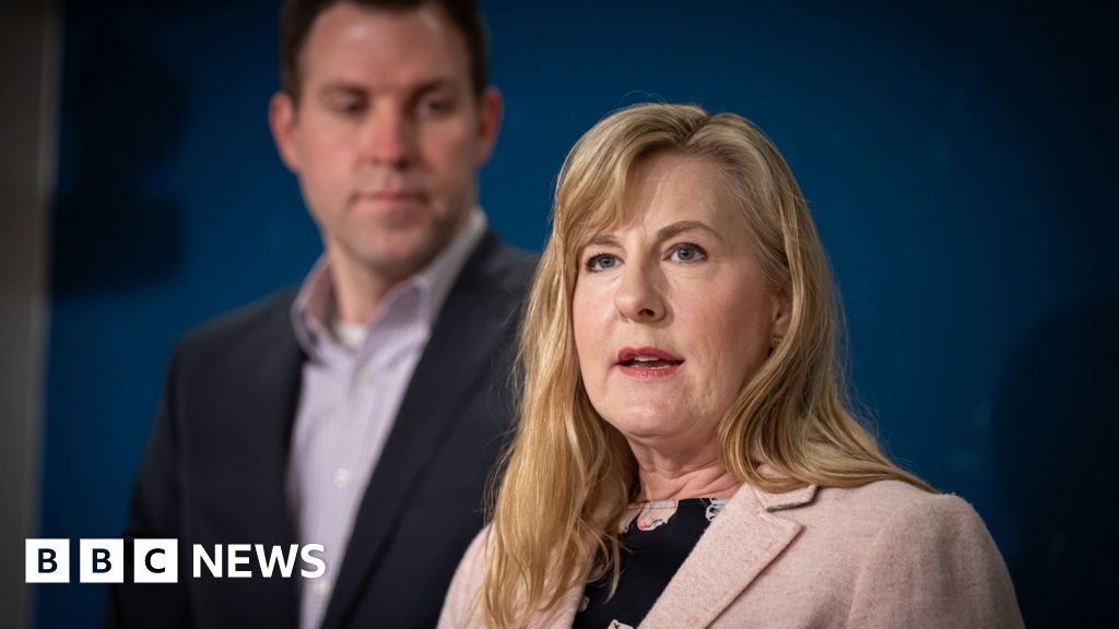 Minnesota's 'nice' culture shattered by political violence thumbnail