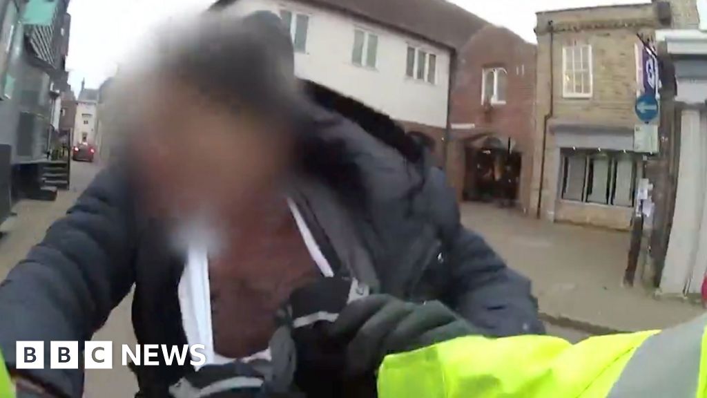 Public help officer arrest Saffron Walden jewellery thief BBC News