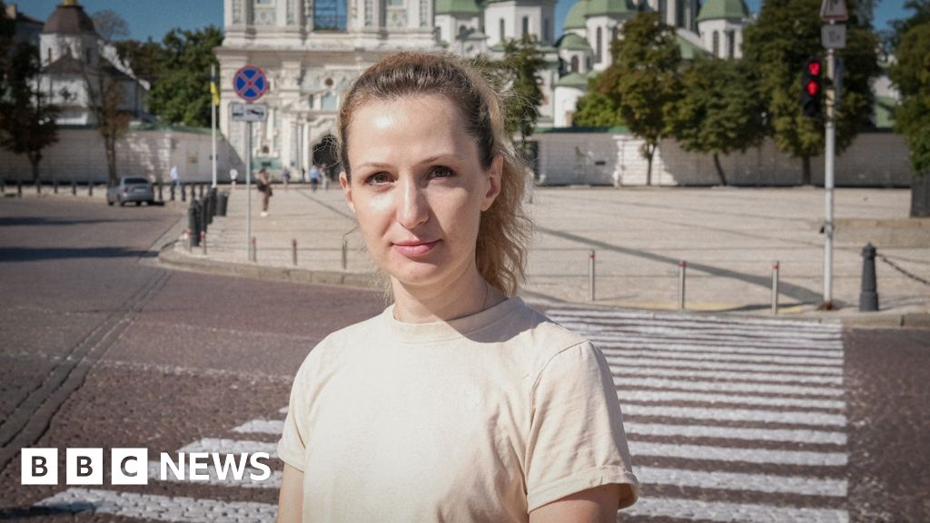 'The world is behaving irrationally' - Putin's warm welcome gets cold reaction in Ukraine