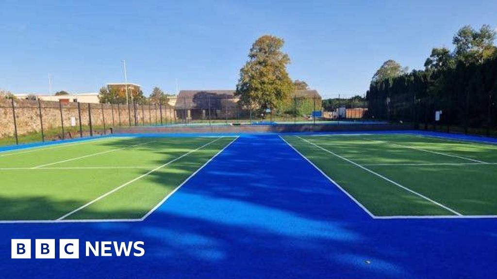Leicester Free tennis sessions at newly refurbished courts BBC News