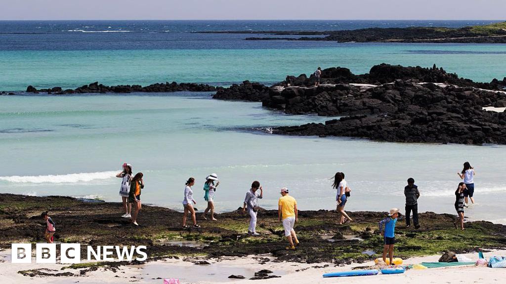 South Korean police tell tourists on holiday island Jeju to behave thumbnail