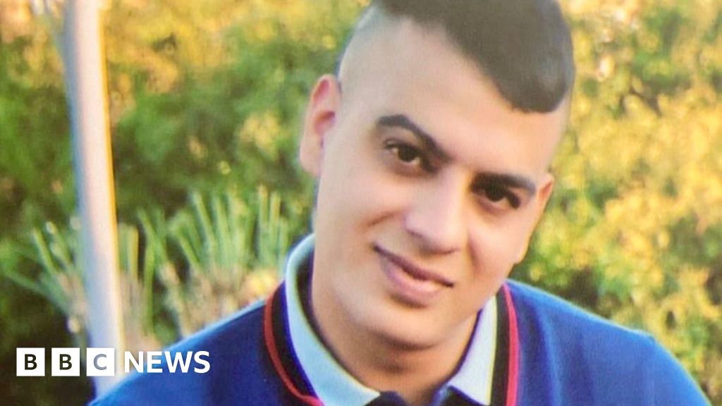 Keighley murder arrest as man dies after 'targeted attack"