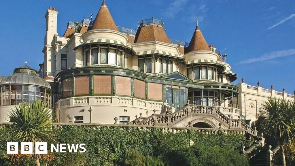 Bournemouth Museum Postpones Jewish Heritage Exhibition Amid Hate Crime Concerns