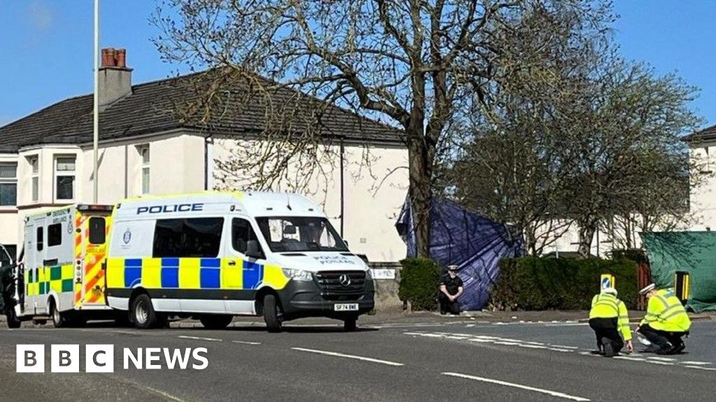 Man, 74, dies after being hit by car in Broughty Ferry