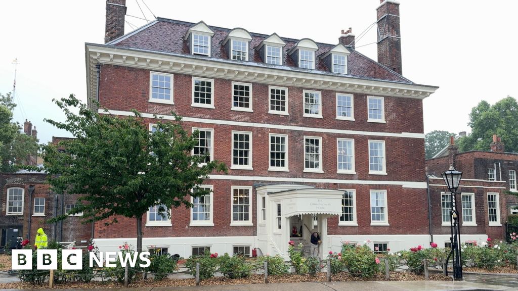 bbc.co.uk - Claire Starr - Naval house at Chatham's historic dockyard restored