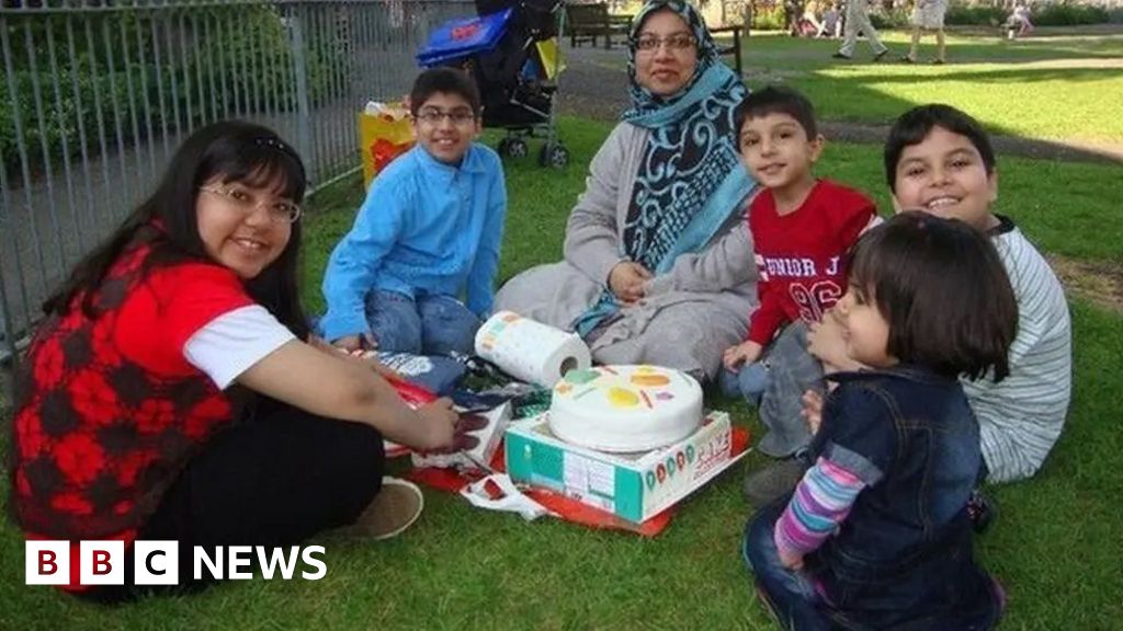 Essex Police appeals to letter-writer in Harlow arson murder case