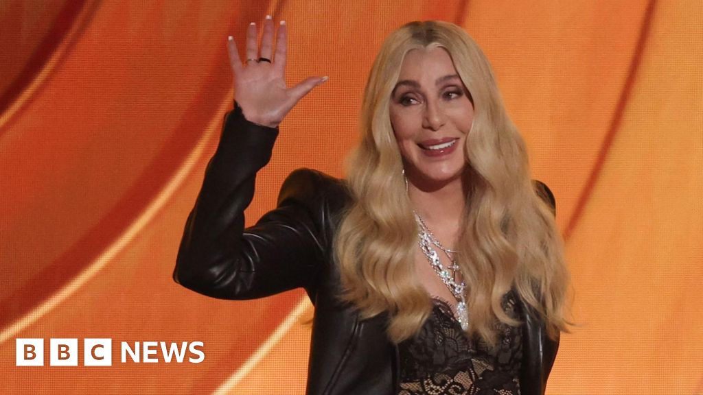 Grammy highlights - from a chaotic Cher to Sabrina's stewardess