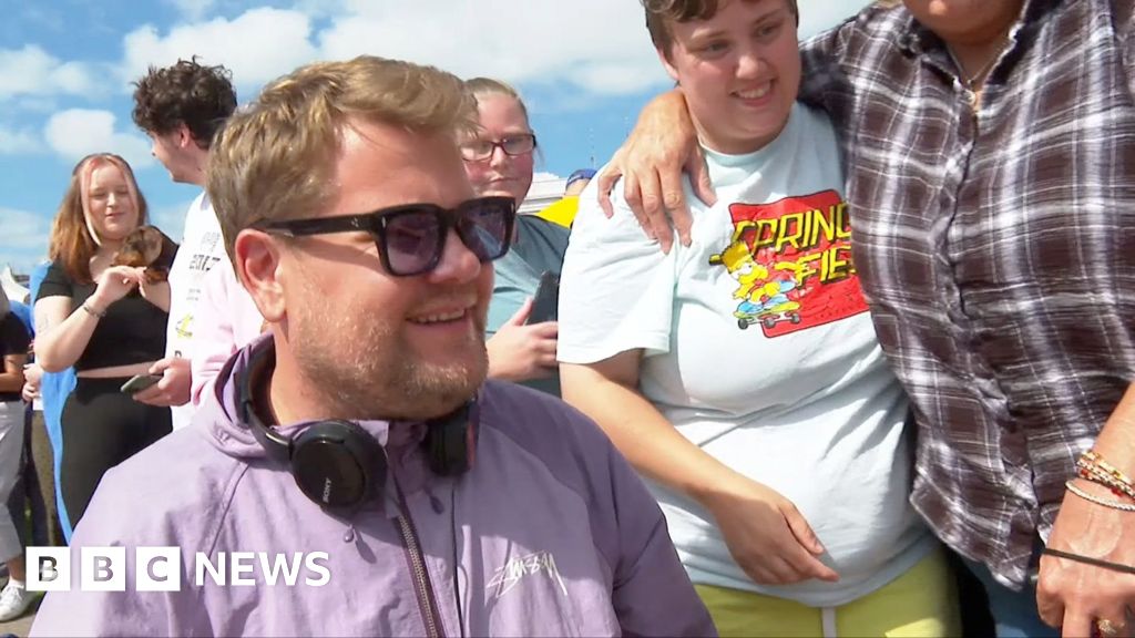 Corden 'overwhelmed' by welcome of fans in Barry