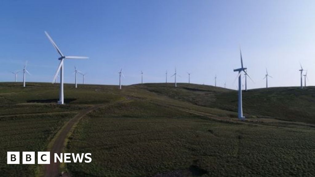 Scotland's Wind Energy Boost: Hagshaw Hill Turbines Get Upgraded Power!