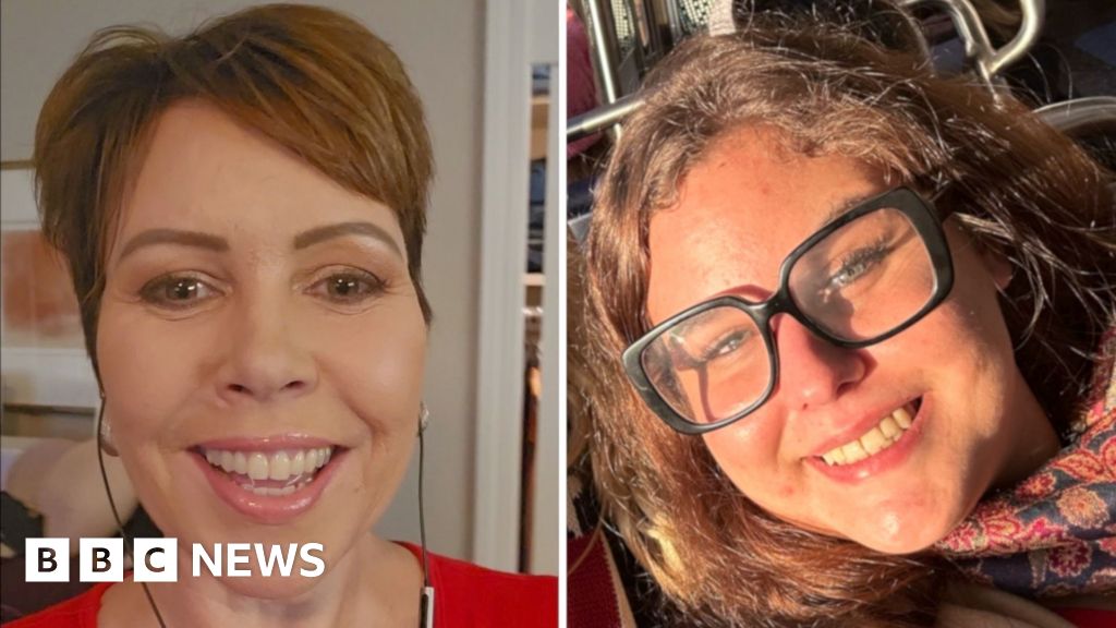 'Super excited' - Trump supporters head to DC