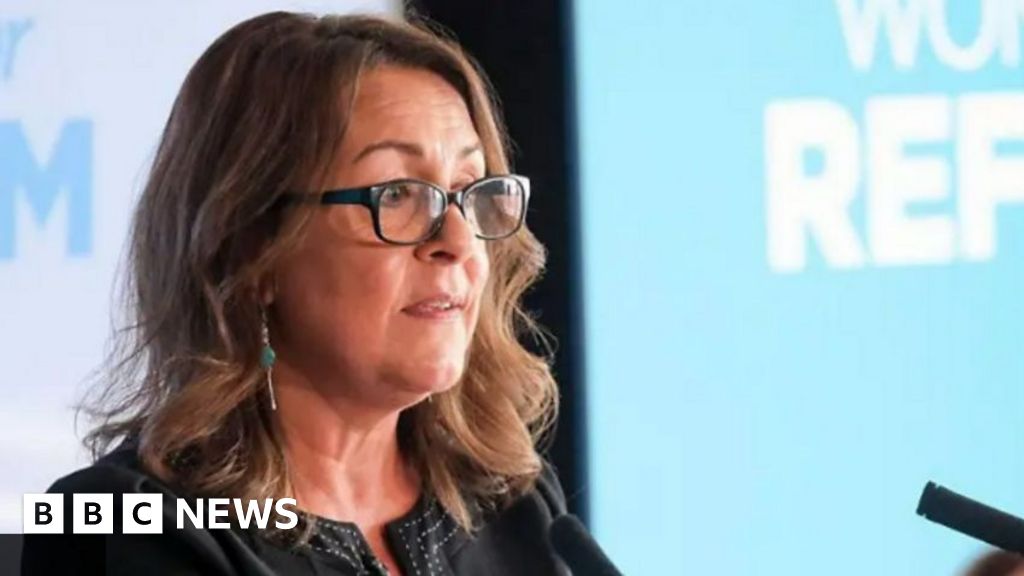 Two Reform UK councillors booted out of party in Kent