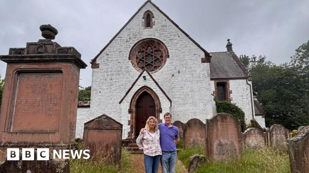 Clan descendants in US and Canada save historic church in two days
